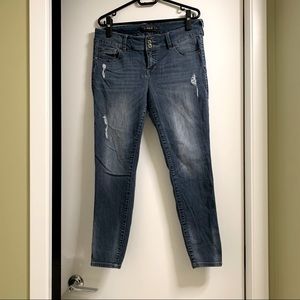Torrid - Premium Light/Medium Wash Jeans - Size 16R